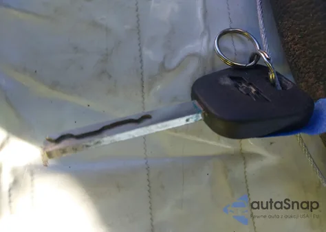 2015 Chevrolet Silverado 1500 Wt z USA, uszkodzony, nr VIN 1GCNKPEC3FZ380869